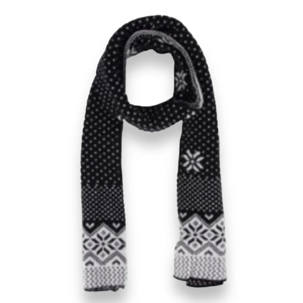 Simplicity Winter Scarf Long Knit Wrap Black and White Reversible Unisex
